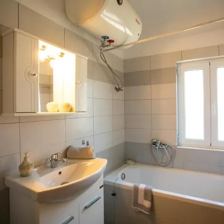 Apartament Aggelina's House By Guestcorfu *